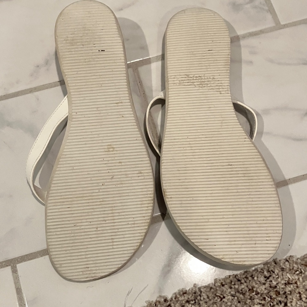 American Eagle Outfitters Tan and Cream Sandals - Picture 4 of 7